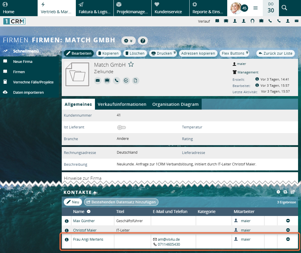 1CRM: Firma mit verknüpften Kontakt
